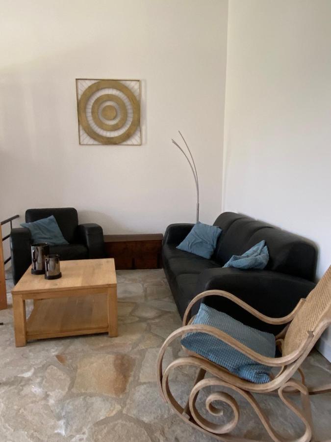 Veyrinas 43 Panzió Saint-Yrieix-la-Perche Kültér fotó